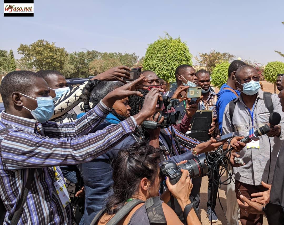Burkina : La récurrence des agressions contre les journalistes inquiète les organisations professionnelles de médias Burkina : La récurrence des agressions contre les journalistes inquiète les organisations professionnelles de médias