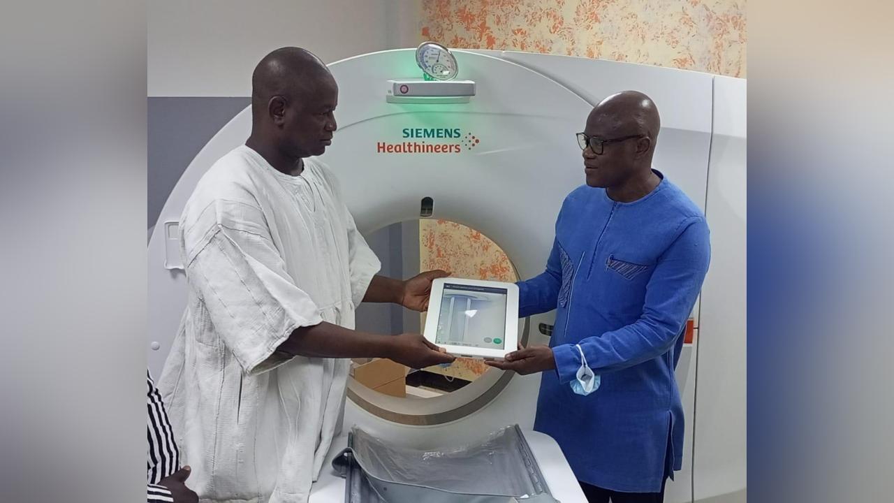 Santé au Burkina : Cinq centres hospitaliers dotés de scanners. Santé au Burkina : Cinq centres hospitaliers dotés de scanners.