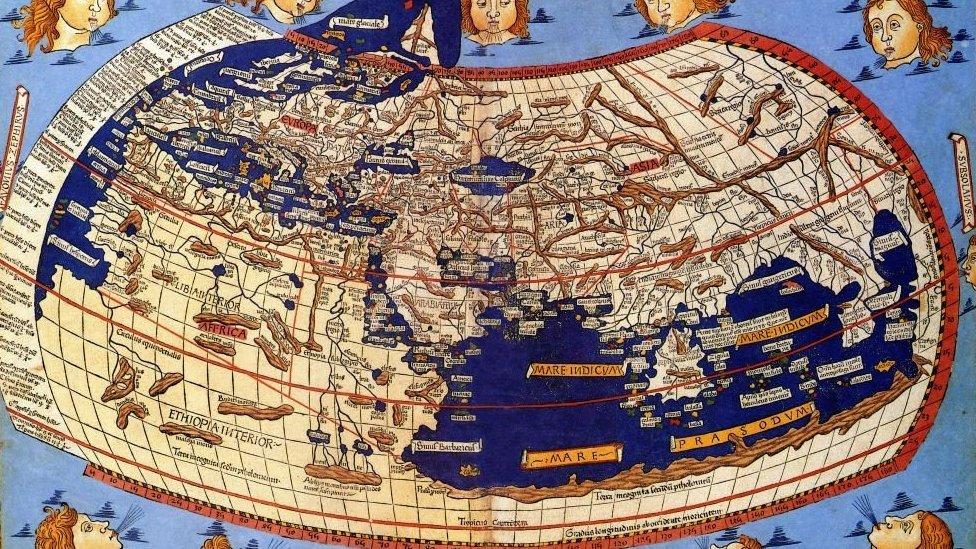 Cartographie de la planète : pourquoi le nord est-il en haut de la plupart des cartes du monde ? Cartographie de la planète : pourquoi le nord est-il en haut de la plupart des cartes du monde ?
