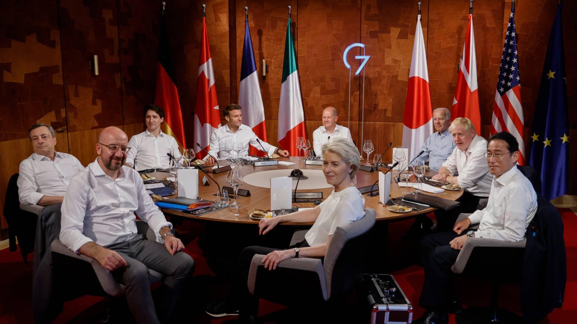 Guerre en Ukraine et narratif mensonger des médias occidentaux sur un « risque de famine en Afrique » Guerre en Ukraine et narratif mensonger des médias occidentaux sur un « risque de famine en Afrique »