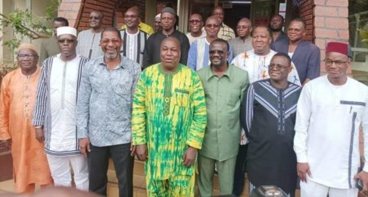 Situation nationale : « Ce qui est le plus important pour nous, c’est le regard des Burkinabè » Situation nationale : « Ce qui est le plus important pour nous, c’est le regard des Burkinabè »