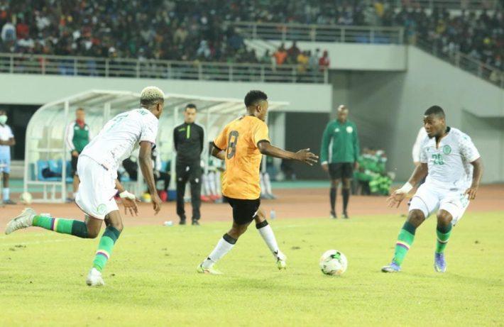 CAN 2023 : LES COMORES CHUTENT CONTRE LA ZAMBIE CAN 2023 : LES COMORES CHUTENT CONTRE LA ZAMBIE