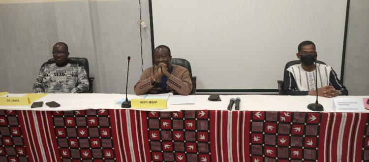 2AMIS outille des personnels de santé sur l’accueil, la communication et l’humanisation dans les hôpitaux 2AMIS outille des personnels de santé sur l’accueil, la communication et l’humanisation dans les hôpitaux