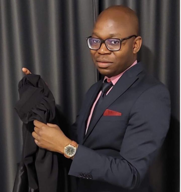 Maître Jérôme SIBONE : « Notre seul malheur est d’avoir eu des dirigeants qui n’ont pas su donner à cette jeunesse les moyens de son épanouissement » Maître Jérôme SIBONE : « Notre seul malheur est d’avoir eu des dirigeants qui n’ont pas su donner à cette jeunesse les moyens de son épanouissement »