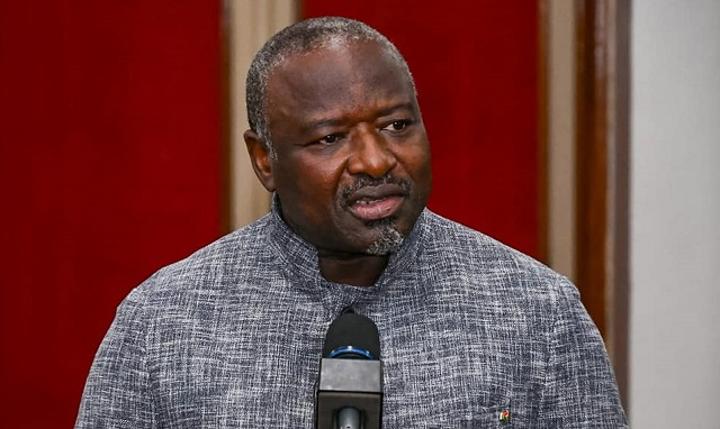 L’ancien Premier ministre Lassina Zerbo sort du silence : « Vibrons au rythme du BURKINDI et réalisons le PAAMTIRAL pour préserver notre intégrité territoriale », lance-t-il L’ancien Premier ministre Lassina Zerbo sort du silence : « Vibrons au rythme du BURKINDI et réalisons le PAAMTIRAL pour préserver notre intégrité territoriale », lance-t-il