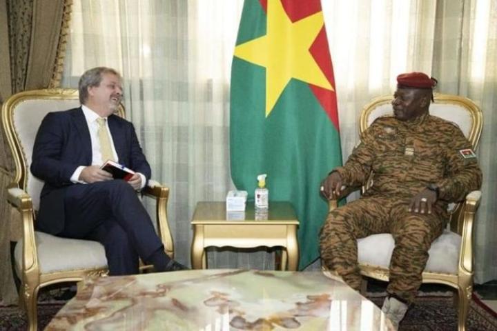 L’ambassadeur danois, Steen Sonne ANDERSEN en fin de mission, se réjouit de « l’accord entre le Burkina et la CEDEAO »