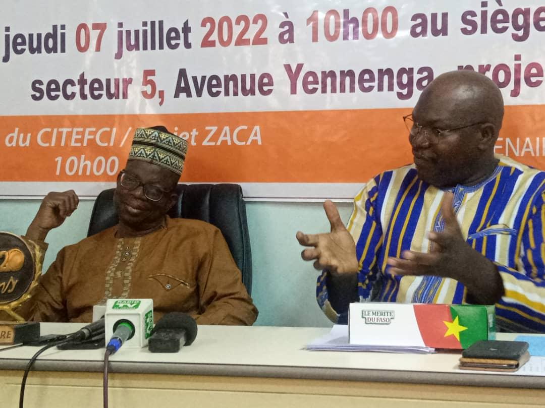 Gouvernance : « C’est seulement en Afrique que nous avons ce problème de valorisation des langues nationales », regrette le journaliste Amadé Adama Soro Gouvernance : « C’est seulement en Afrique que nous avons ce problème de valorisation des langues nationales », regrette le journaliste Amadé Adama Soro