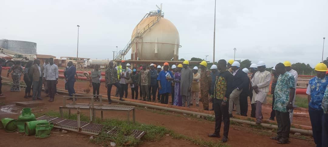 Société nationale burkinabè d'hydrocarbures (SONABHY) : Les chantiers du dépôt de Bingo visités par les autorités Société nationale burkinabè d'hydrocarbures (SONABHY) : Les chantiers du dépôt de Bingo visités par les autorités