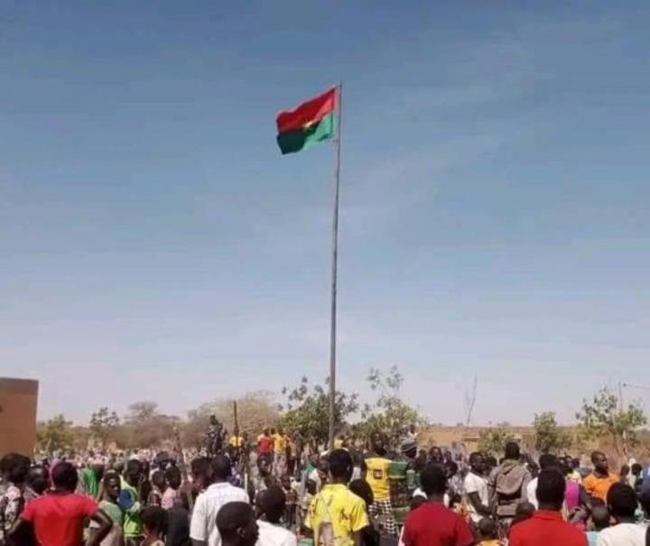 Falagountou : Le drapeau du Burkina Faso flotte de nouveau