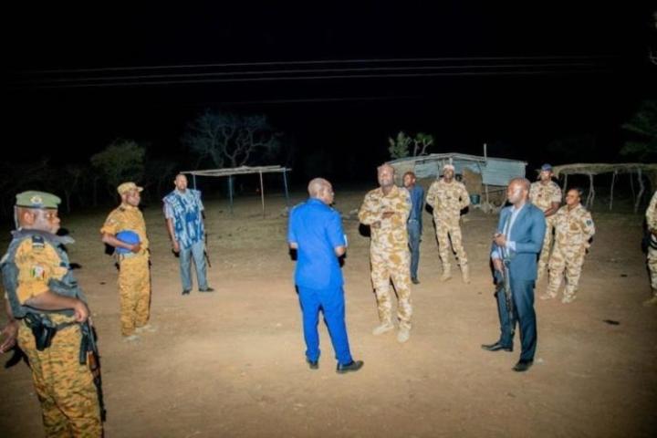 Lutte contre l’insécurité : Le Ministre Délégué chargé de la sécurité à la rencontre des troupes dans le Centre-Sud