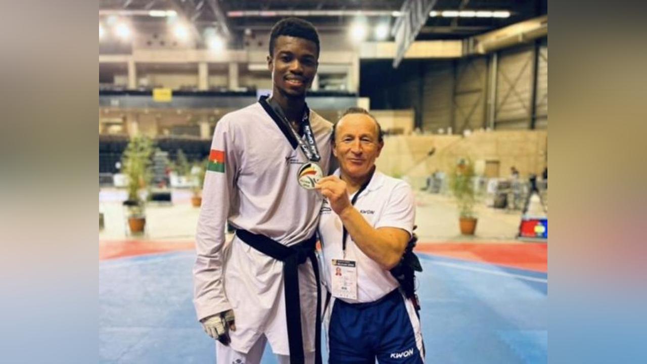 Taekwondo : Fayçal Sawadogo fait flotter le drapeau burkinabè en Belgique