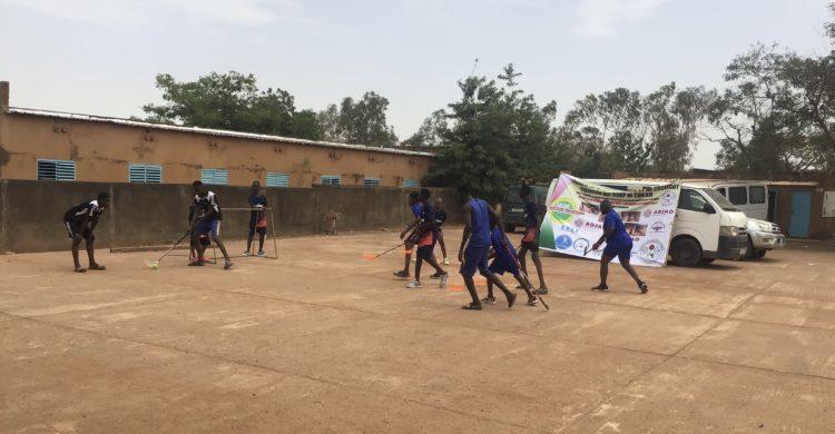 Sport inclusif : L’association Olympique Sport de Koosyam donne du sourire aux enfants handicapés de l’APEE Somgandé
