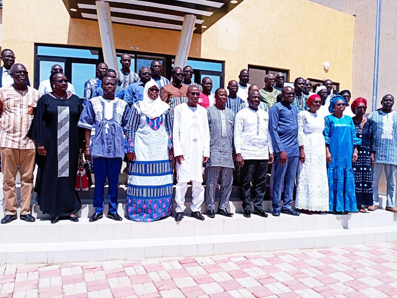 Enseignement supérieur : Le premier site de l’université virtuelle du pays officiellement inauguré Enseignement supérieur : Le premier site de l’université virtuelle du pays officiellement inauguré