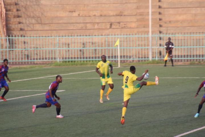 Championnat national saison 2023-2024 : L’ASFA Yennenga accrochée par Royal FC en ouverture Championnat national saison 2023-2024 : L’ASFA Yennenga accrochée par Royal FC en ouverture