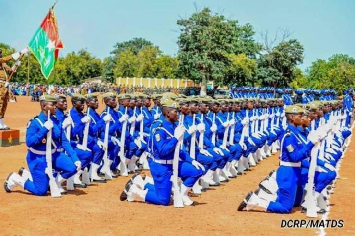 Gendarmerie Nationale : 1247 nouveaux Sous-Officiers prêts pour défendre la Nation Gendarmerie Nationale : 1247 nouveaux Sous-Officiers prêts pour défendre la Nation