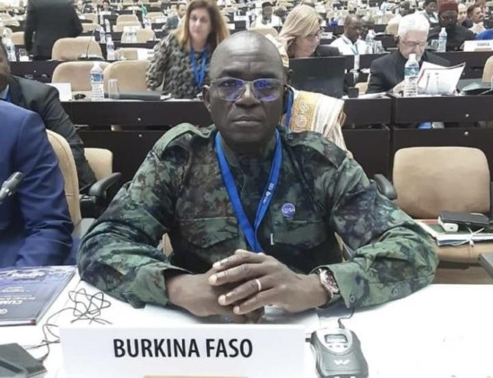« Le Burkina Faso, sans hypocrisie, soutient fermement le peuple frère du Niger » « Le Burkina Faso, sans hypocrisie, soutient fermement le peuple frère du Niger »