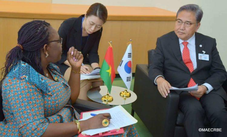 Coopération bilatérale Burkina-Corée du Sud : Bientôt la relance des commissions mixtes entre les deux pays Coopération bilatérale Burkina-Corée du Sud : Bientôt la relance des commissions mixtes entre les deux pays
