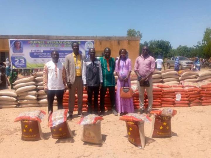 Journée internationale de la veuve et de l’orphelin : L’ONG AIME solidaire des veuves et orphelins de Tanguin Dassouri Journée internationale de la veuve et de l’orphelin : L’ONG AIME solidaire des veuves et orphelins de Tanguin Dassouri