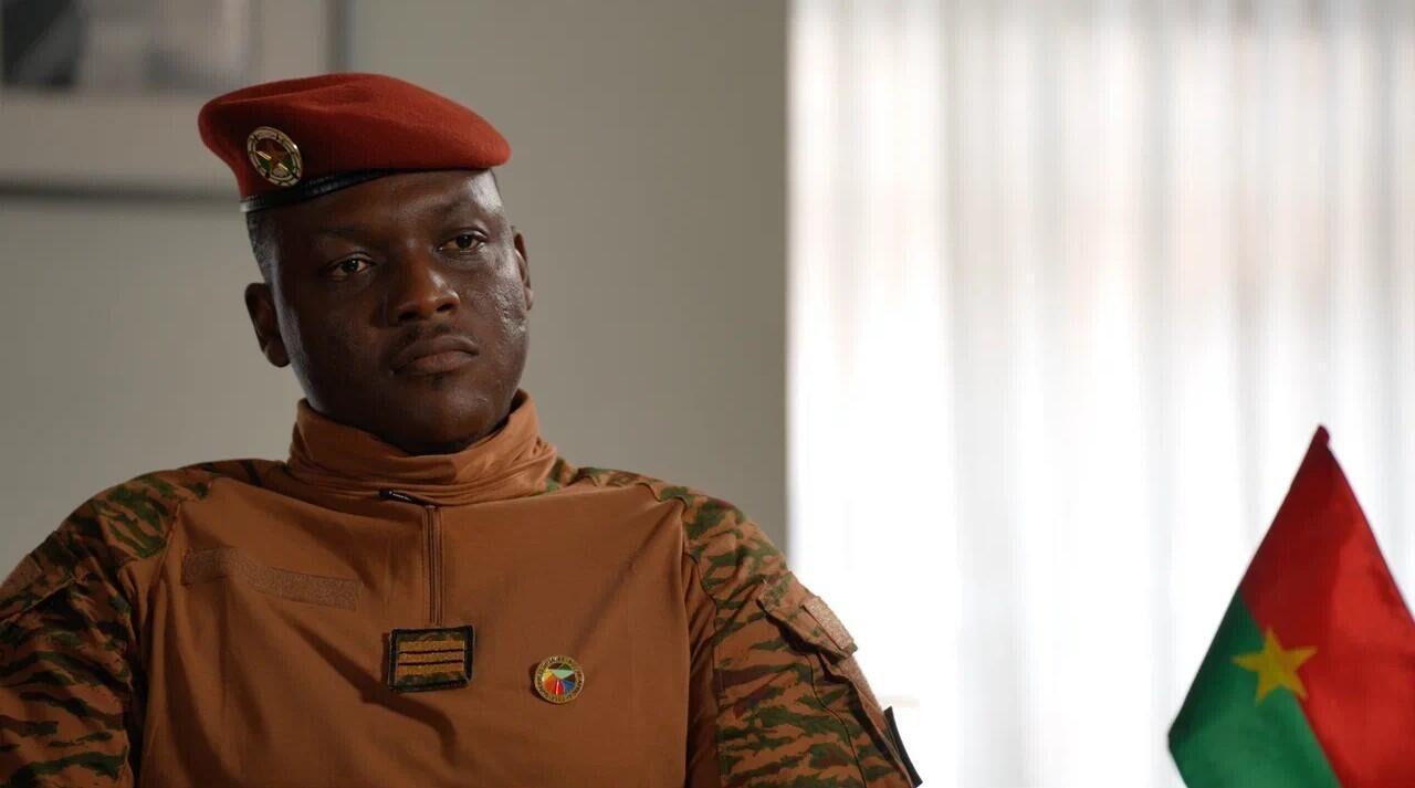 Le capitaine Traoré n'envisage pas d'élections avant la sécurisation de tout le Burkina Faso Le capitaine Traoré n'envisage pas d'élections avant la sécurisation de tout le Burkina Faso