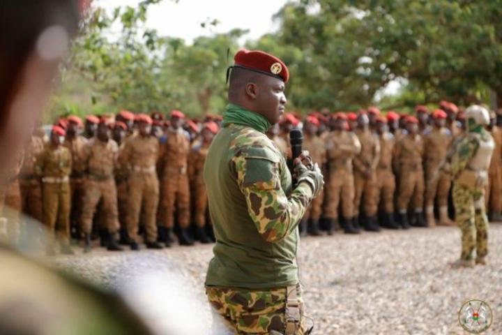 « Toute personne qui voudrait se mettre en travers de la marche de ce peuple, il n’y aura pas de sentiment » « Toute personne qui voudrait se mettre en travers de la marche de ce peuple, il n’y aura pas de sentiment »