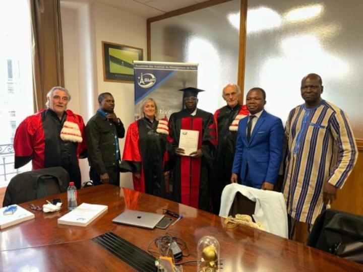 Sciences de gestion : Boukaré Compaoré soutient avec succès sa thèse de doctorat à Paris Sciences de gestion : Boukaré Compaoré soutient avec succès sa thèse de doctorat à Paris
