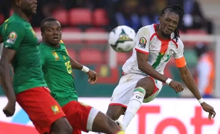Bertrand Traoré appel à la remise en cause des Étalons Bertrand Traoré appel à la remise en cause des Étalons