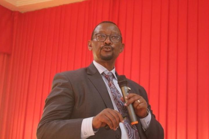 Sécurité alimentaire : Le Dr. Casinius KANAGUIRE appelle les dirigeants africains à faire confiance aux biotechnologies modernes Sécurité alimentaire : Le Dr. Casinius KANAGUIRE appelle les dirigeants africains à faire confiance aux biotechnologies modernes