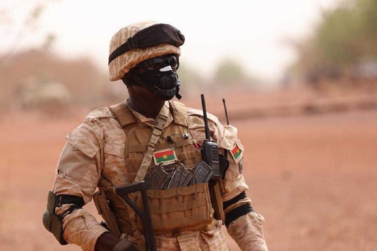 Le Burkina Faso envisage le rapatriement de ses stagiaires militaires scolarisés en Côte d’Ivoire Le Burkina Faso envisage le rapatriement de ses stagiaires militaires scolarisés en Côte d’Ivoire