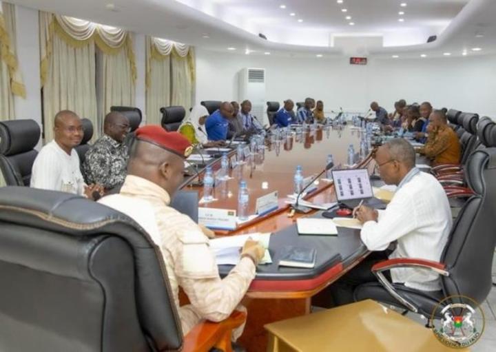 Conseil des ministres : Le gouvernement retire les permis d’exploitation des mines de Perkoa, Guiro, Yéou et Kalsaka Conseil des ministres : Le gouvernement retire les permis d’exploitation des mines de Perkoa, Guiro, Yéou et Kalsaka