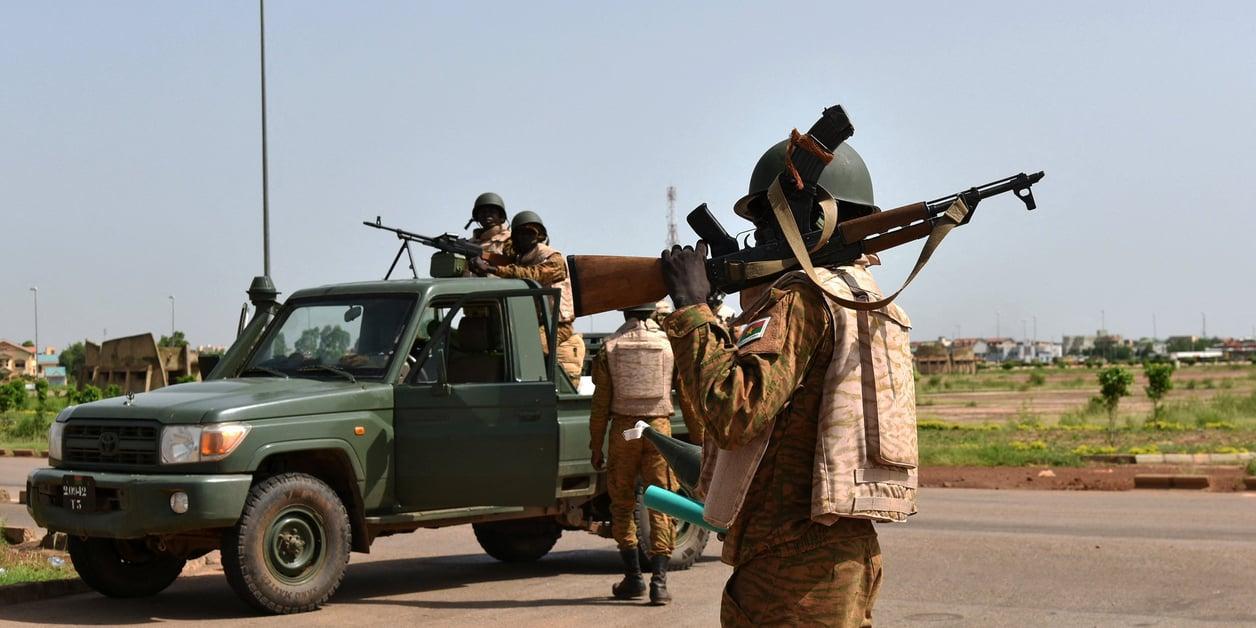 Au Burkina Faso, près d’une centaine de civils tués à Zaongo Au Burkina Faso, près d’une centaine de civils tués à Zaongo