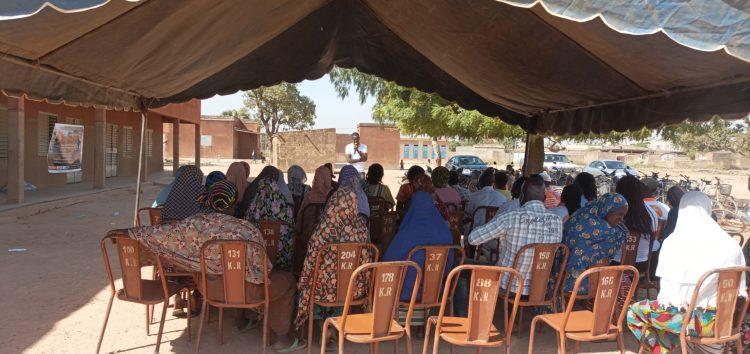 48h des activités sociales de l’association SOS Burkina : Des PDI de Sondogo à l’honneur ! 48h des activités sociales de l’association SOS Burkina : Des PDI de Sondogo à l’honneur !