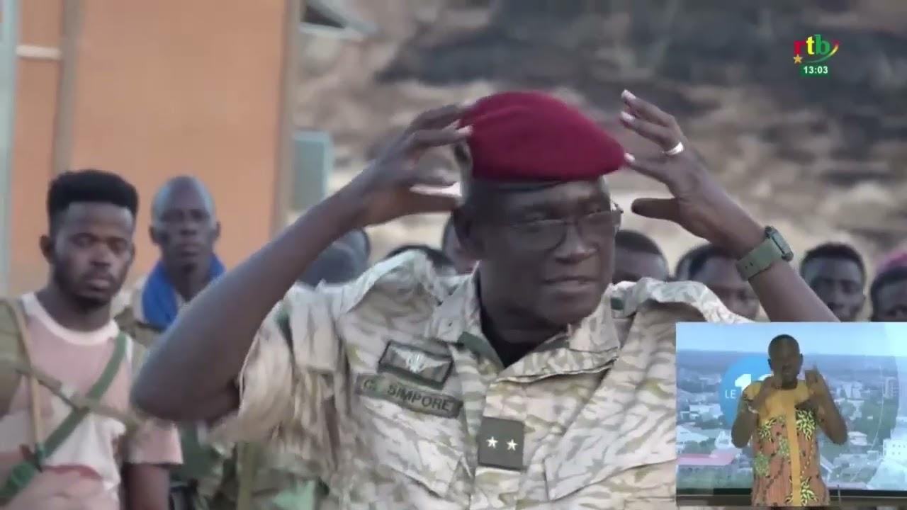Le Chef d'Etat Major Général des Armées rencontre les troupes à Djibo