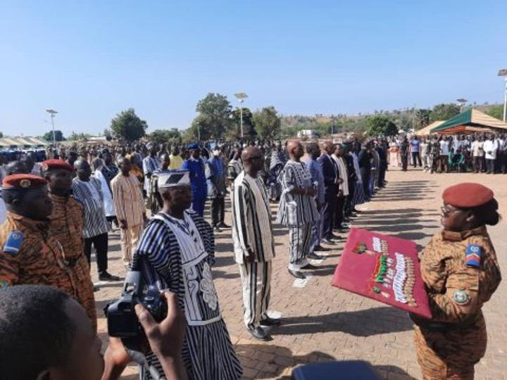 63e anniversaire de l’indépendance : 82 personnes décorées à Gaoua 63e anniversaire de l’indépendance : 82 personnes décorées à Gaoua