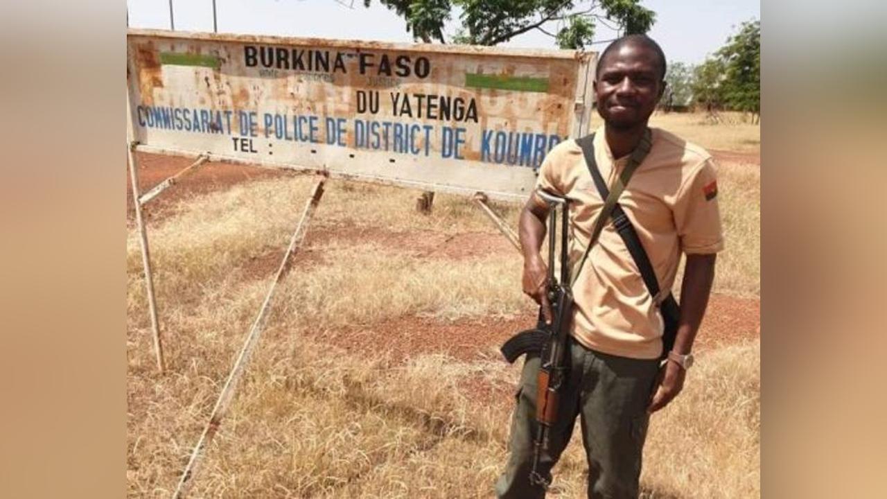 Dr Arouna Louré, de retour du front : « Nous pouvons gagner cette guerre plus rapidement, moins chère et avec moins de pertes en vies humaines » Dr Arouna Louré, de retour du front : « Nous pouvons gagner cette guerre plus rapidement, moins chère et avec moins de pertes en vies humaines »