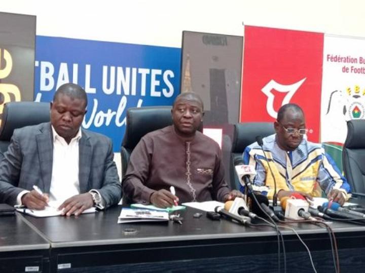 CAN 2023 : Les supporters burkinabè devraient débourser entre 20 000 et 68 000 FCFA pour le transport CAN 2023 : Les supporters burkinabè devraient débourser entre 20 000 et 68 000 FCFA pour le transport