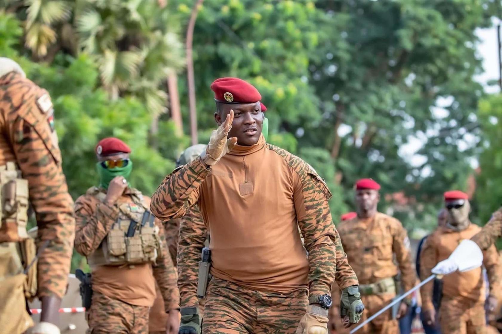 Au Burkina Faso, Ibrahim Traoré, sauveur ou dictateur ?