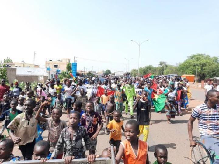 Gaoua : Des soutiens de la transition ne veulent pas entendre parler d’élections avant la reconquête totale du territoire Gaoua : Des soutiens de la transition ne veulent pas entendre parler d’élections avant la reconquête totale du territoire
