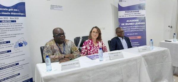 Académie des jeunes leaders : Les capacités d’une trentaine de jeunes leaders renforcées à Bobo Académie des jeunes leaders : Les capacités d’une trentaine de jeunes leaders renforcées à Bobo