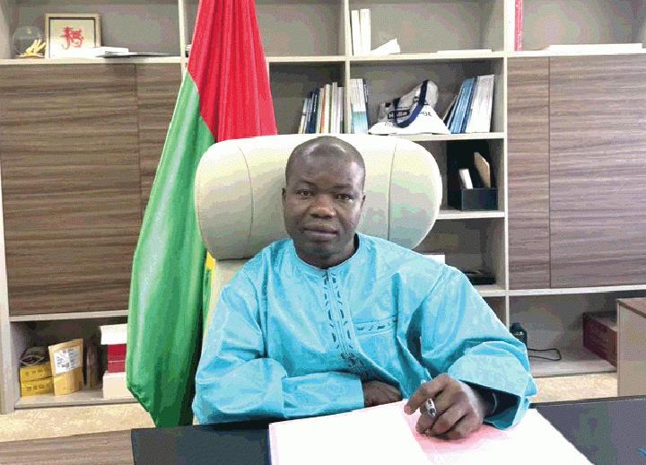 Reprise des relations diplomatiques sino-burkinabè: « Nous travaillons à mobiliser les partenaires pour plus d’engagement aux côtés de notre pays », Daouda Bitié, ambassadeur du Burkina Faso à Pékin Reprise des relations diplomatiques sino-burkinabè: « Nous travaillons à mobiliser les partenaires pour plus d’engagement aux côtés de notre pays », Daouda Bitié, ambassadeur du Burkina Faso à Pékin