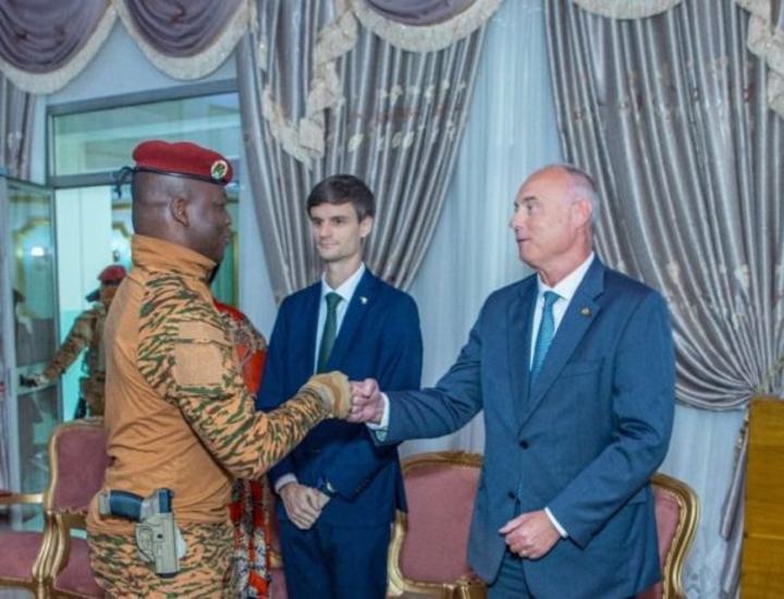 Coopération Burkina Faso – Belgique : L’ambassadeur belge en fin de mission salue l’excellence des relations
