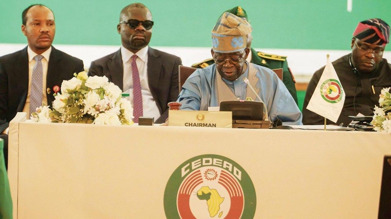 Les Scénarios Futurs de la Crise de la CEDEAO Après le Sommet Abuja