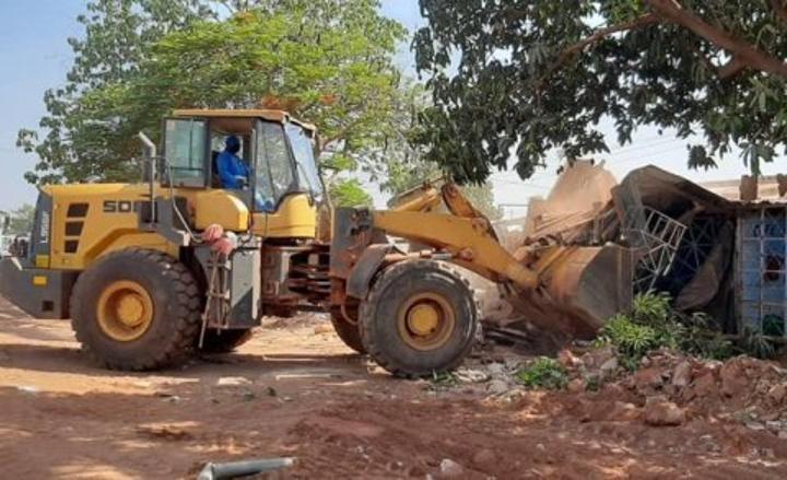 Occupation anarchique de voies à Bobo-Dioulasso : Après la sensibilisation, place au déguerpissement forcé Occupation anarchique de voies à Bobo-Dioulasso : Après la sensibilisation, place au déguerpissement forcé