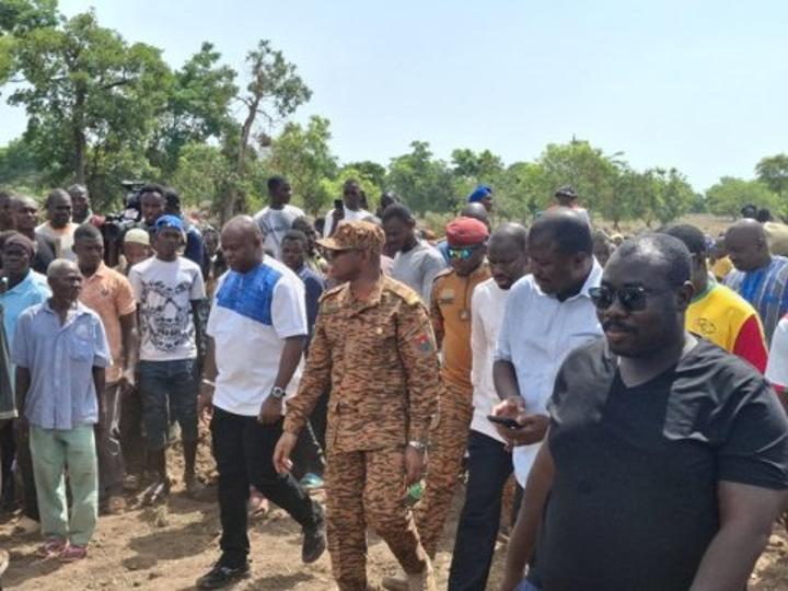 Aménagements de sites agricoles : Le ministre d’État Ismaël Sombié visite le site de Kouremangafesso, dans le Houet Aménagements de sites agricoles : Le ministre d’État Ismaël Sombié visite le site de Kouremangafesso, dans le Houet