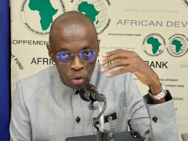 Développement : La BAD finance un portefeuille de 21 projets en cours d’une valeur de 500 milliards de francs CFA Développement : La BAD finance un portefeuille de 21 projets en cours d’une valeur de 500 milliards de francs CFA