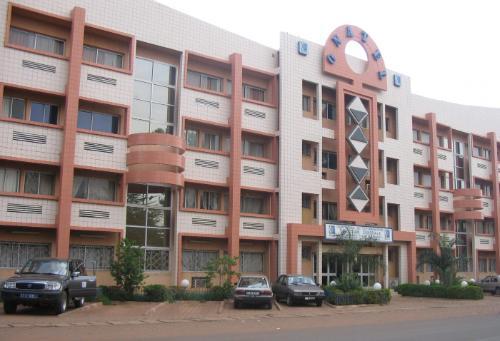 Burkina Faso: L'opérateur de télécommunications burkinabé Onatel voit son chiffre d'affaires augmenter de 4 % au premier trimestre Burkina Faso: L'opérateur de télécommunications burkinabé Onatel voit son chiffre d'affaires augmenter de 4 % au premier trimestre