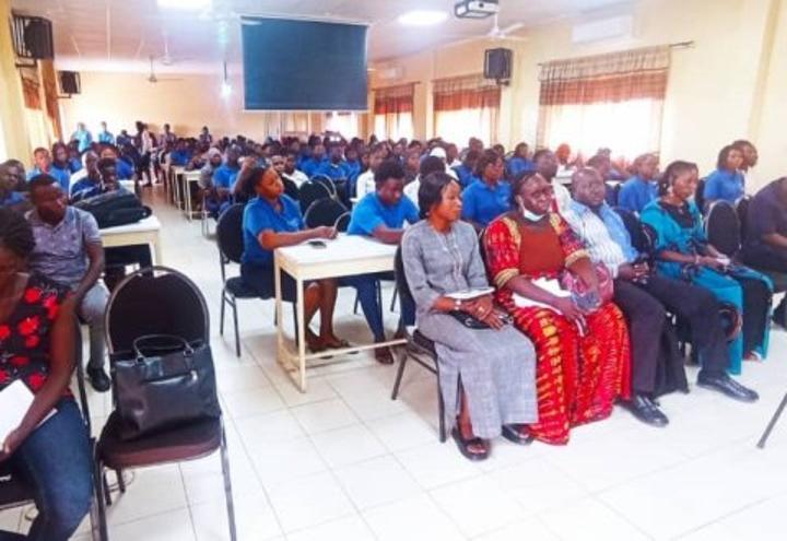 Burkina/Enseignement supérieur : L’École supérieure de commerce et d’informatique de gestion outille ses étudiants sur la notion de certification professionnelle Burkina/Enseignement supérieur : L’École supérieure de commerce et d’informatique de gestion outille ses étudiants sur la notion de certification professionnelle