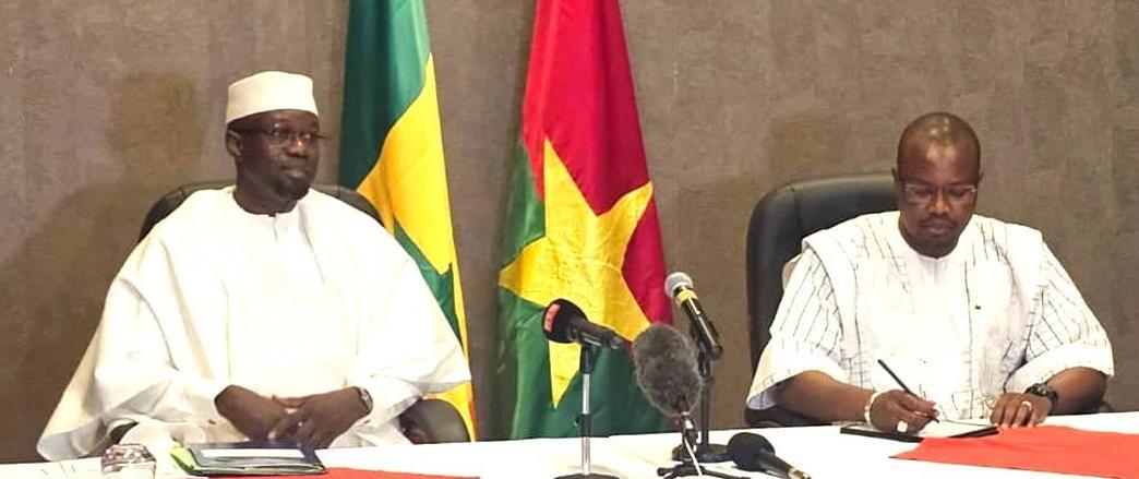 Afrique de l'Ouest: A Ouagadougou, Ousmane Sonko et son homologue burkinabé discutent de coopération Afrique de l'Ouest: A Ouagadougou, Ousmane Sonko et son homologue burkinabé discutent de coopération