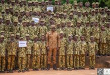 Camp Vacances Faso Mêbo: Respect des Symboles de l’État Camp Vacances Faso Mêbo: Respect des Symboles de l'État