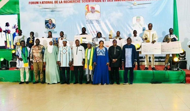 Technologies Burkinabè Face au Défi de l'Industrialisation Technologies Burkinabè Face au Défi de l'Industrialisation