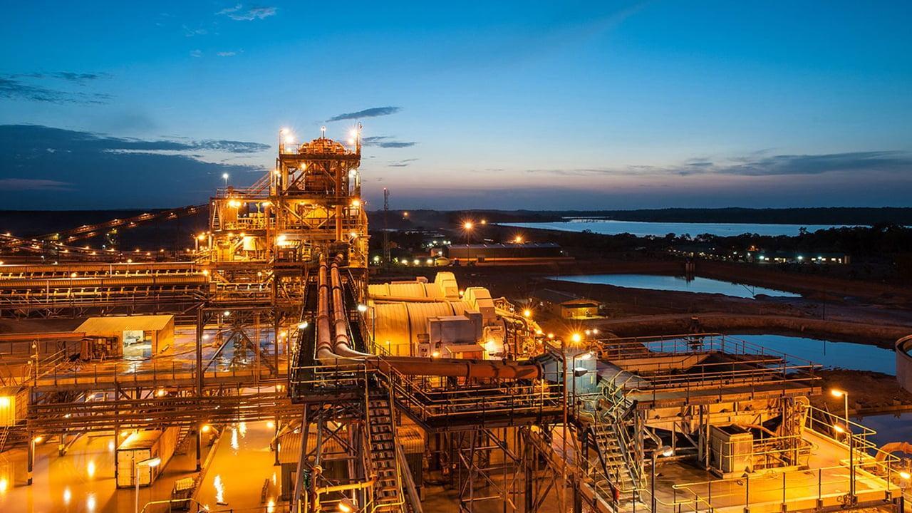 Mines: les Acteurs Africains Veulent Changer D’échelle Mines: les Acteurs Africains Veulent Changer D’échelle